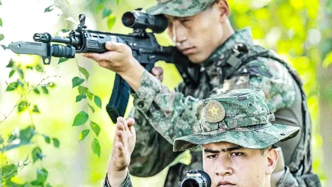 彩客视角印西隆联对决索默手机游戏：南基维伊拉特之战深度解析